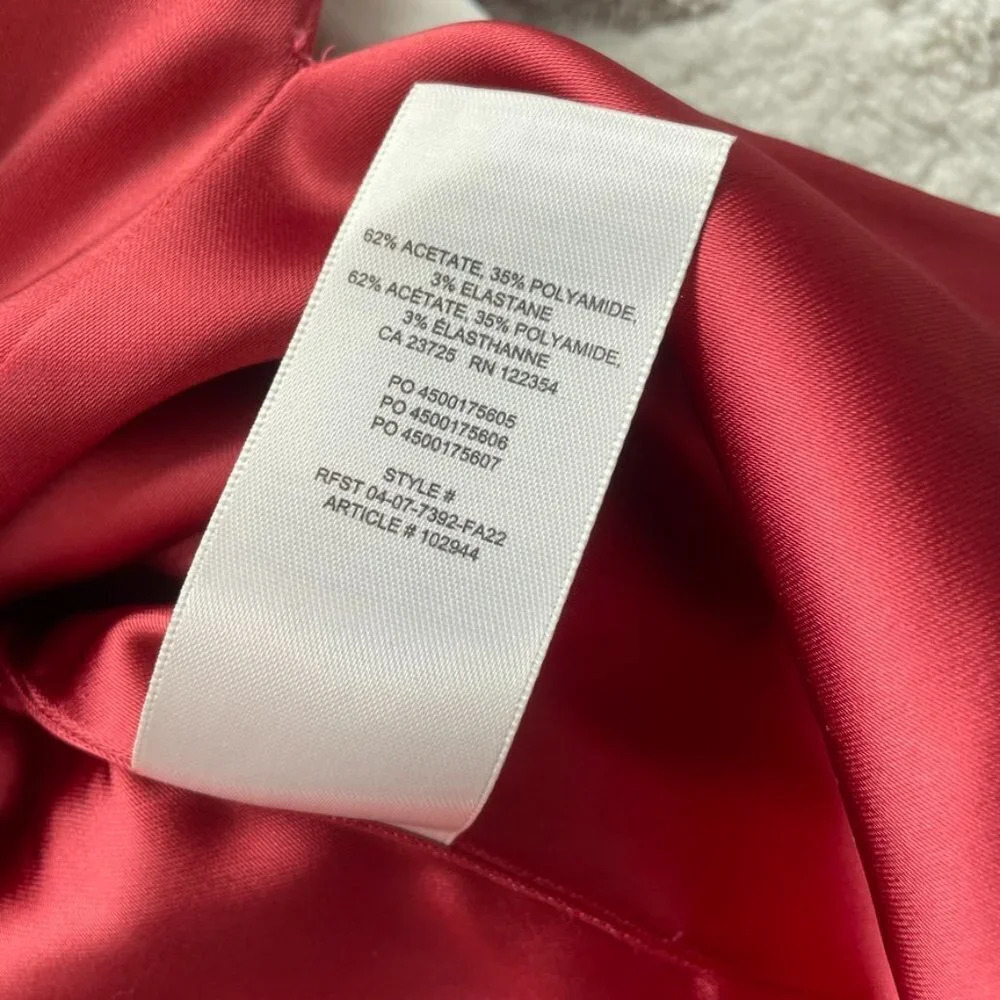 Aritzia Wilfred Satin Patio Mini Skirt Rosy Red Size 6 - Picture 10 of 10